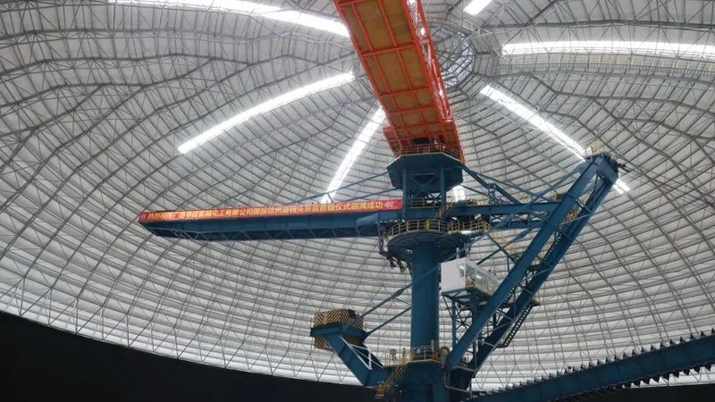 新型隔墙材料：一吨价格与关键参数解析**