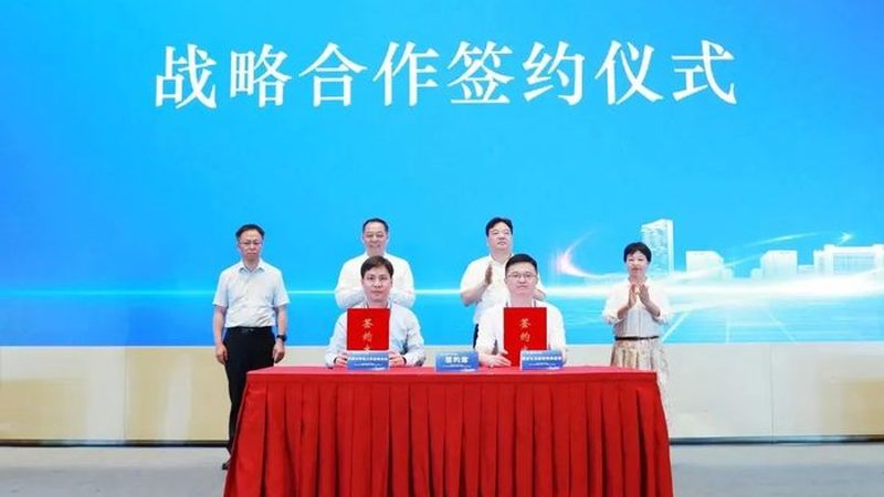 工业级化工原料参数误差范围标准的制定，主要依据以下几个方面：